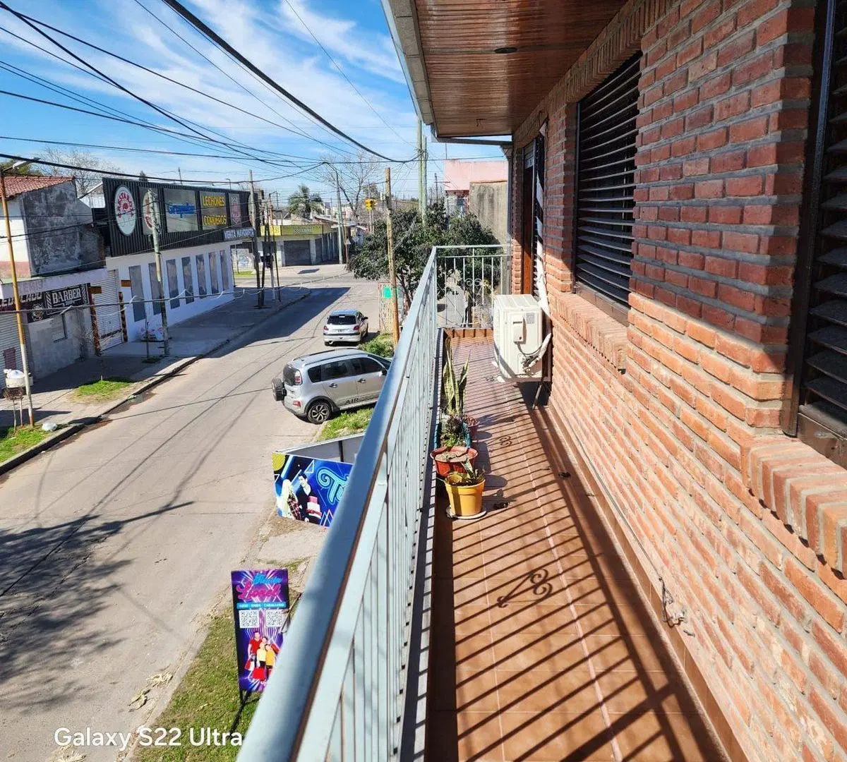 Venta Casa con Local, Jardín y Quincho Solano 5