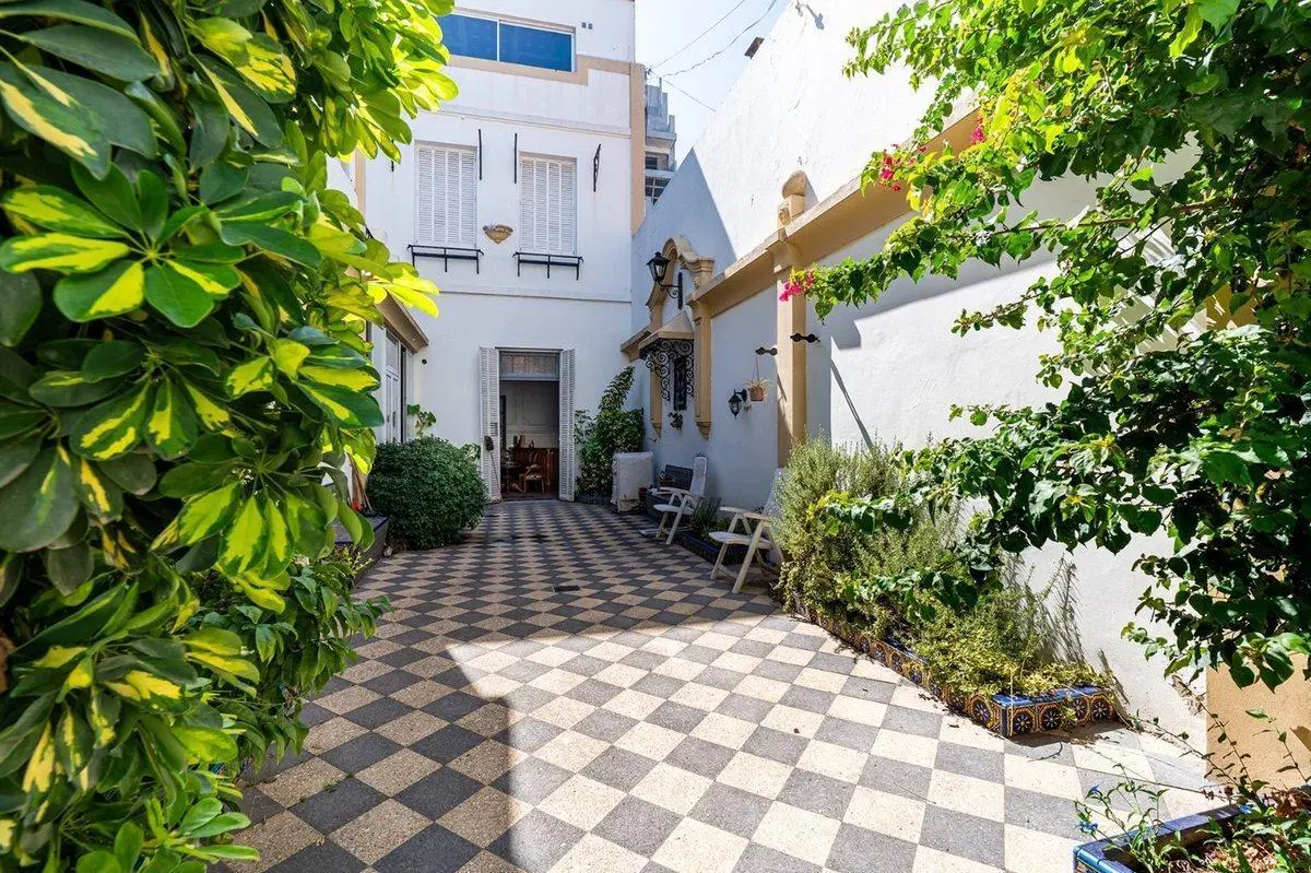VENTA VELEZ SARSFIELD CASA 5 AMBIENTES EXCELENTE 3
