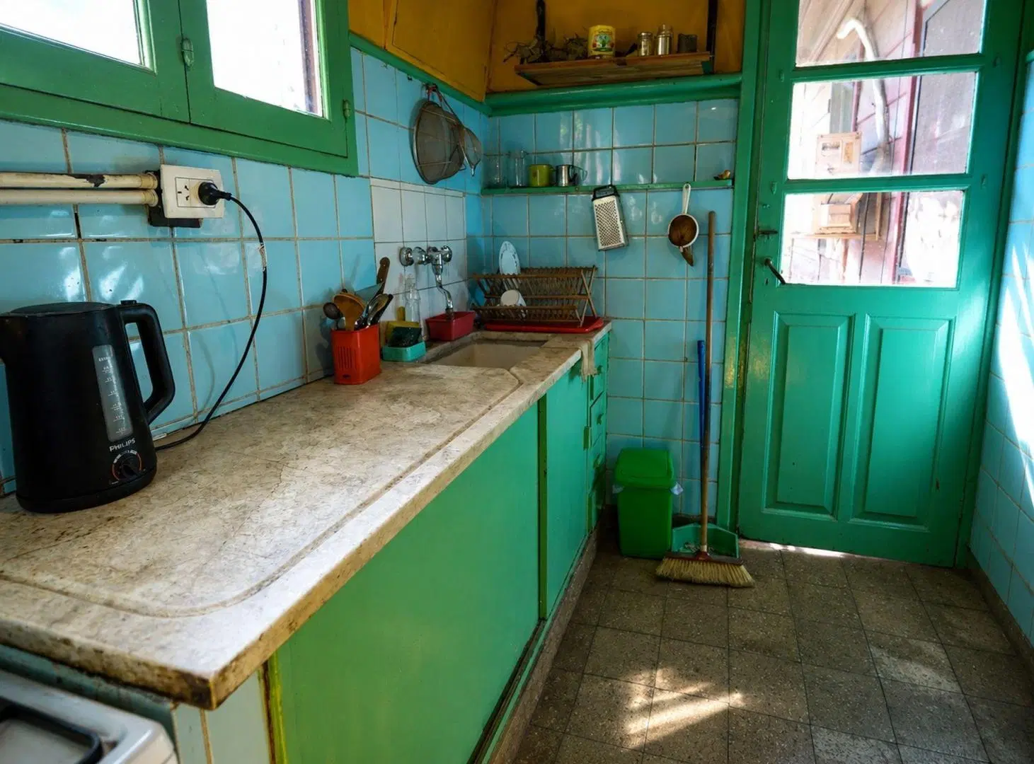 Venta casa 6 ambientes en Garibaldi 1675, La boca 2
