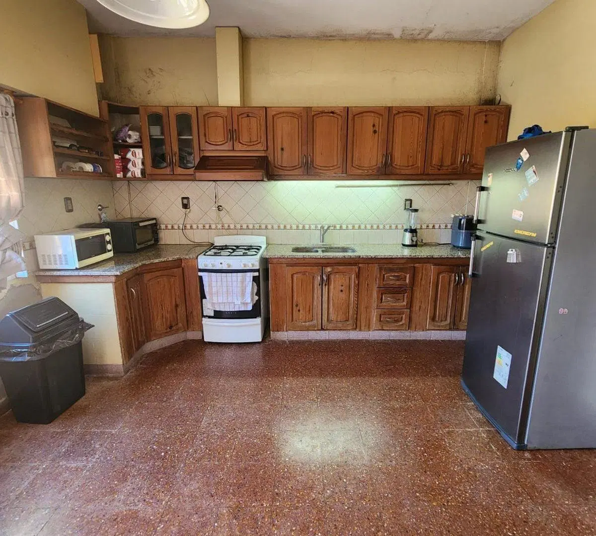 Venta Casa 4 ambientes con Deposito, Berazategui. 5