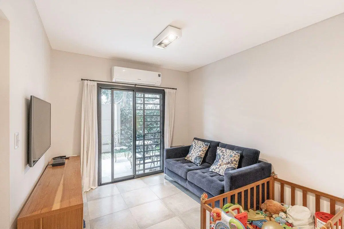 VENTA DEPTO 3 AMBIENTES CON COCHERA Y JARDÍN 4