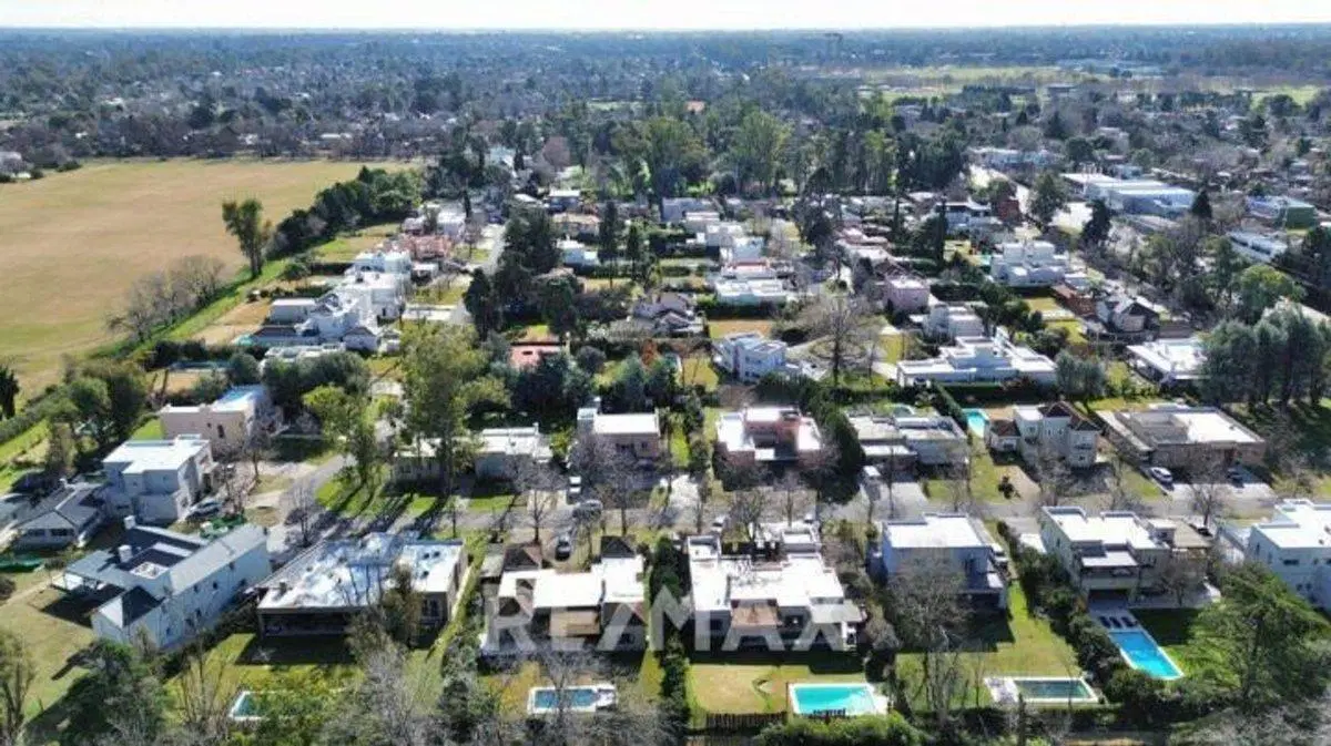 Lote Terreno en Venta Barrio Cerrado Pilar 867 m2 5