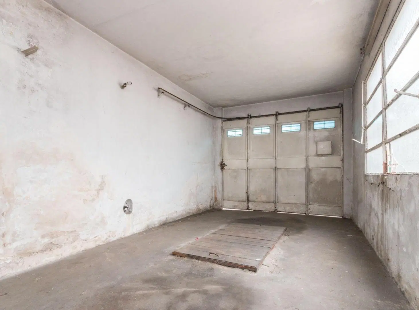 OPORTUNIDAD Casa en venta a reciclar, amplio lote 2