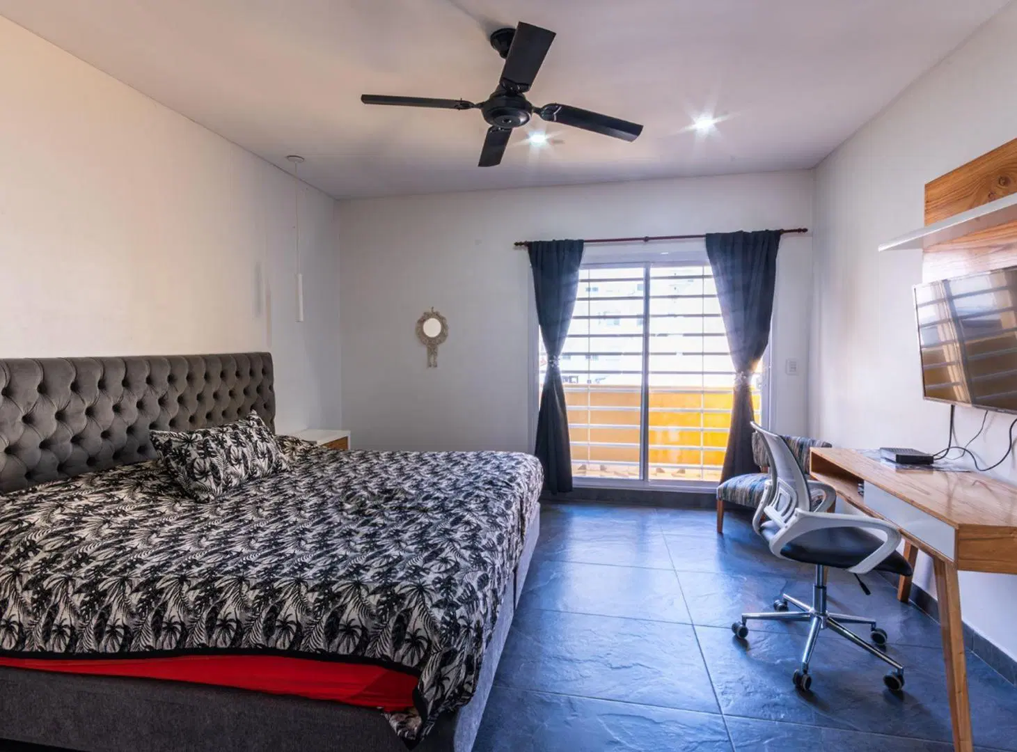 VENTA CASA EN WILDE DE 4 AMBIENTES. 5