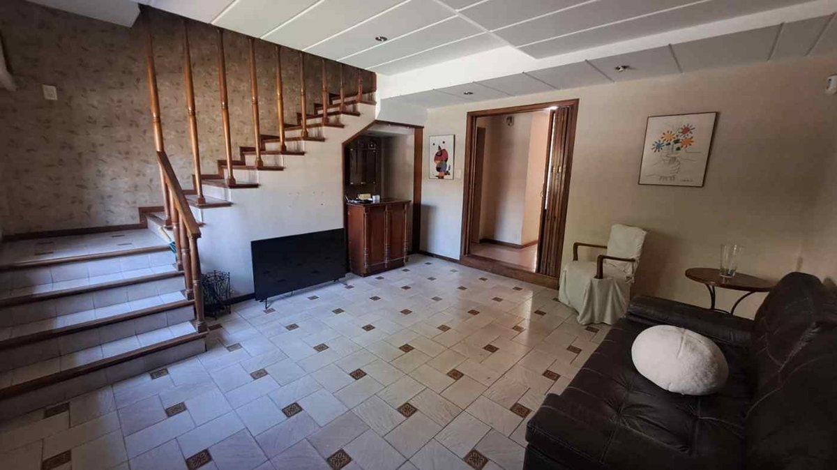 VENTA CASA 5 AMBIENTES EN AVELLANEDA WILDE