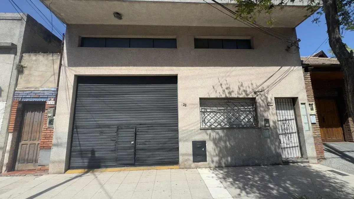 Venta Deposito Sarandi 150 m2 Oportunidad 5