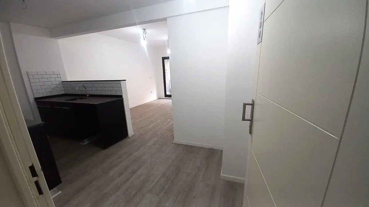 VENTA DEPARTAMENTO 2 AMBIENTES BARRACAS 5