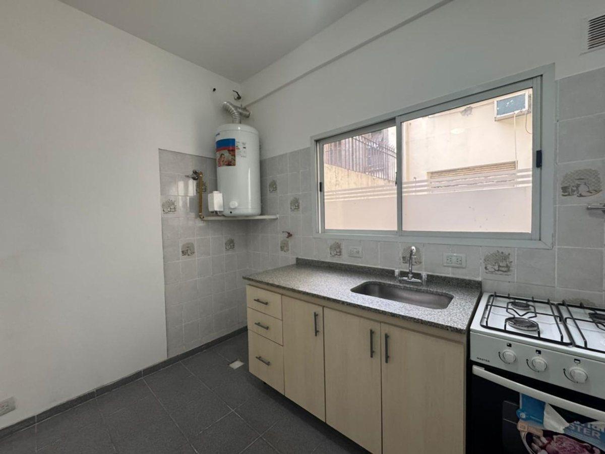 Foto de VENTA DEPTO 2 AMBIENTES BARRACAS APTO CRÉDITO, imagen 4