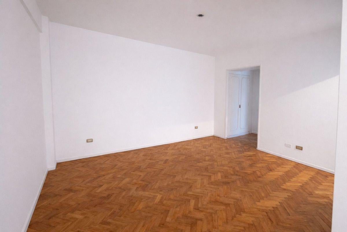 VENTA DEPTO 2 AMBIENTES EN QUILMES CENTRO