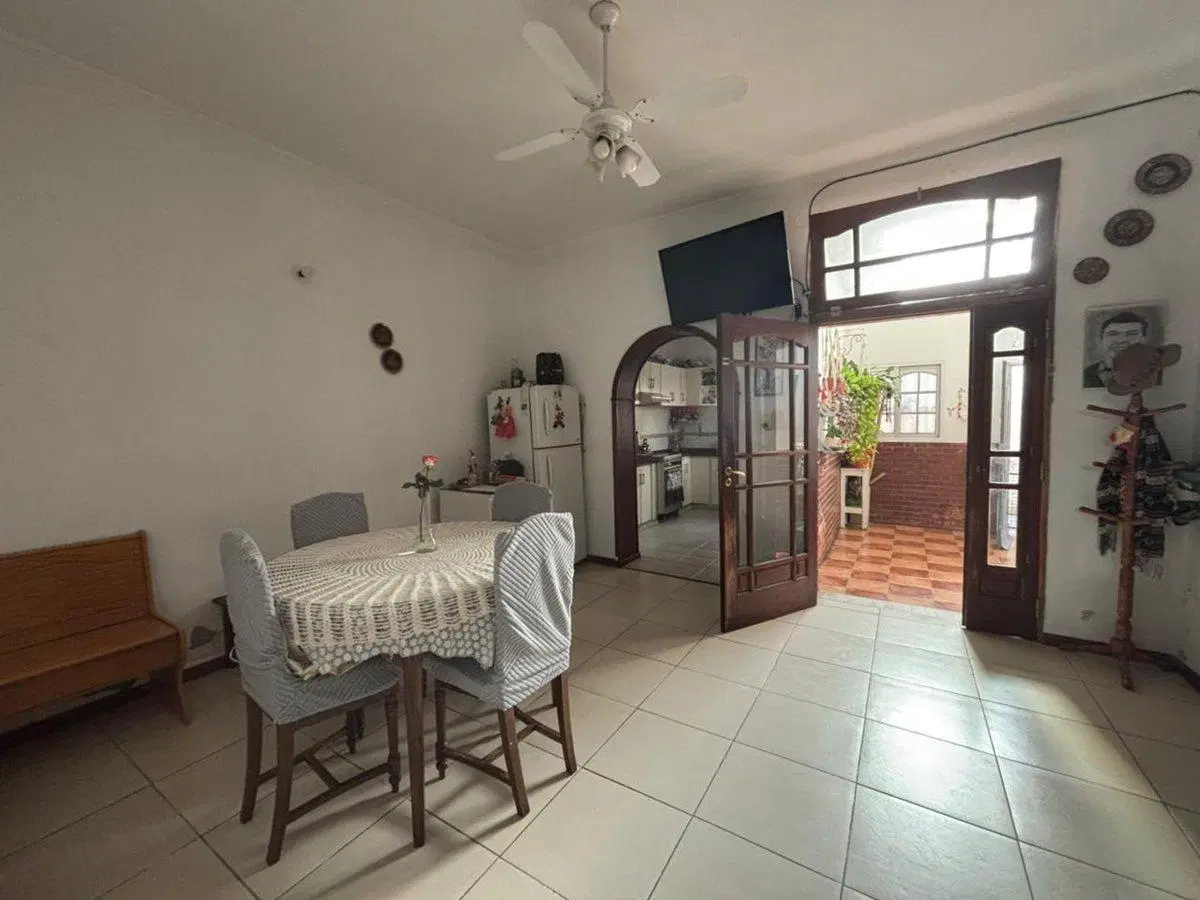 VENTA PH 6 AMBIENTES BARRIO BARRACAS 4