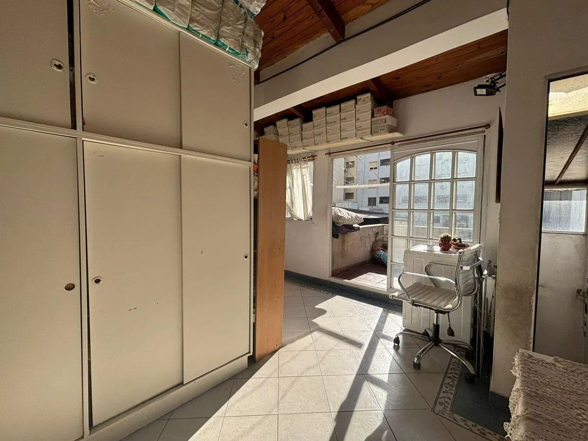 VENTA PH 6 AMBIENTES BARRIO BARRACAS 5