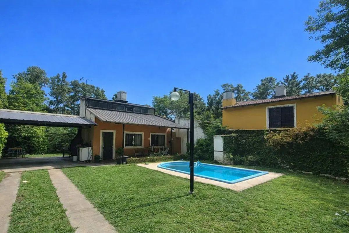 Venta de Casa San Vicente con Pileta 4