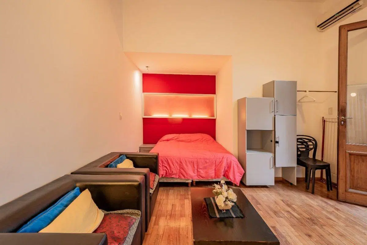 Venta monoambiente en edificio historico San Telmo 4