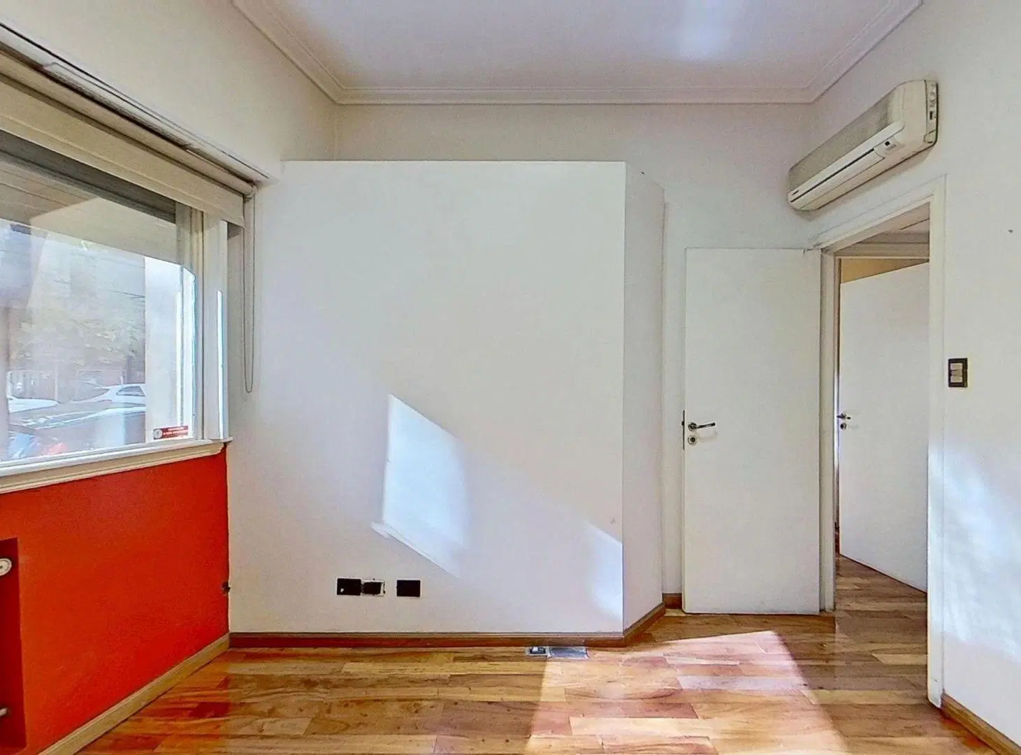 Caballito: VENTA 4 AMB PB OFICINA O CONSULTORIO 3
