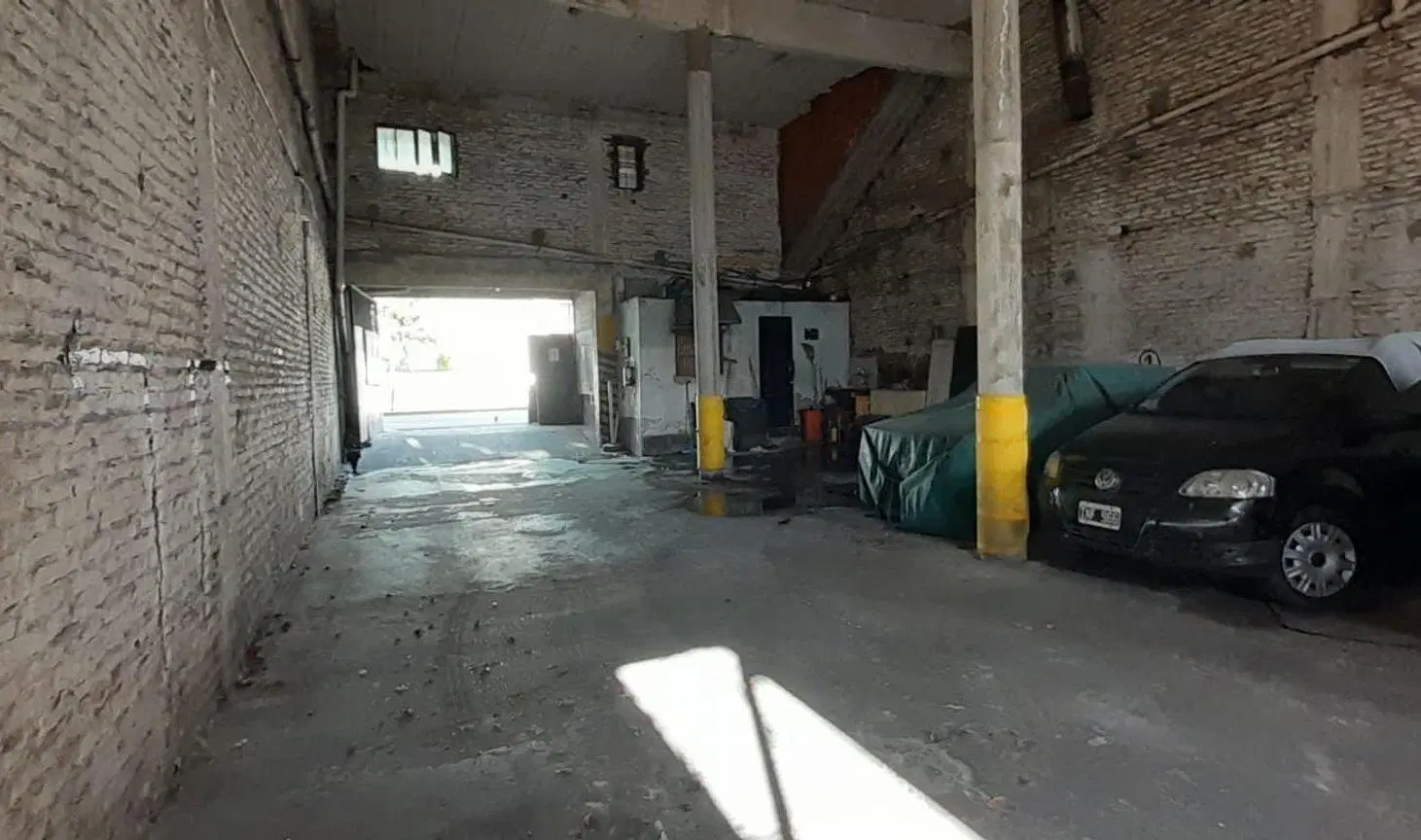 VENTA DEPOSITO A MTS DE CAMINITO , LA BOCA 4