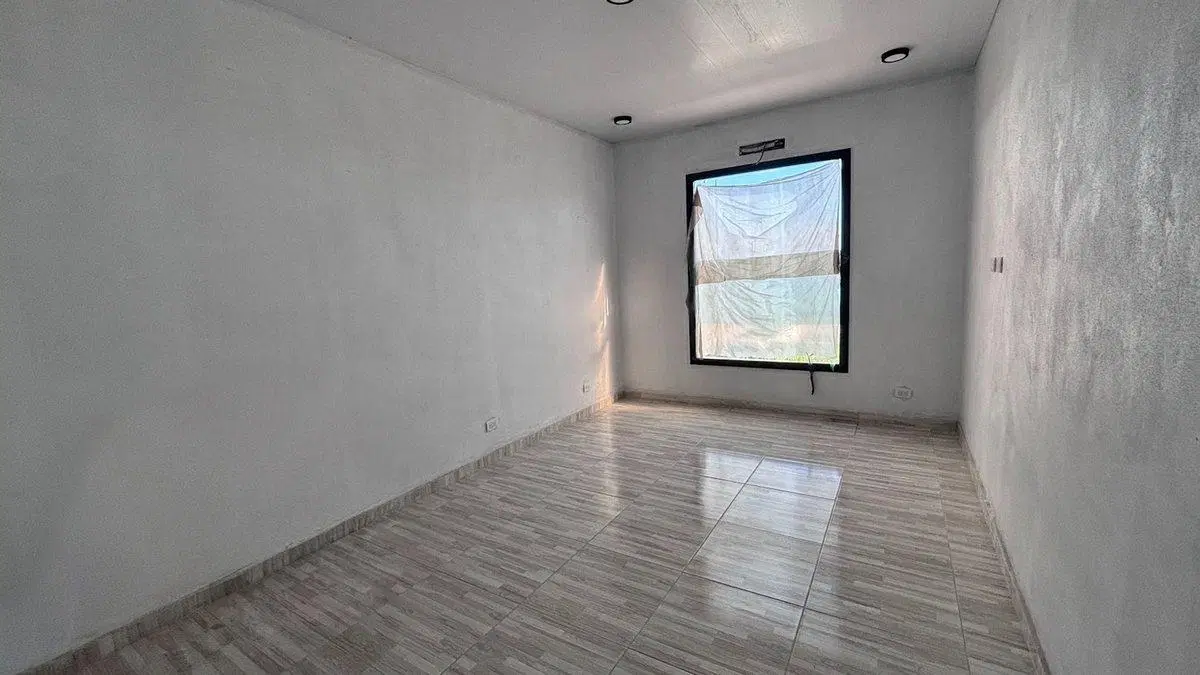 VENTA CASA 5 AMB PISCINA CONDOMINIO SAN FERMIN 4
