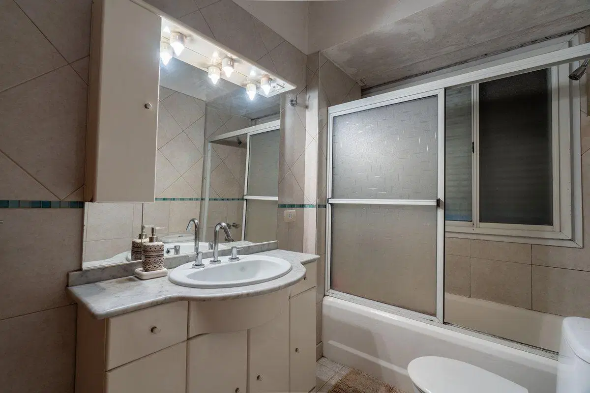 EN VENTA DPTO PALACIOS AL 1200  BARRACAS 4