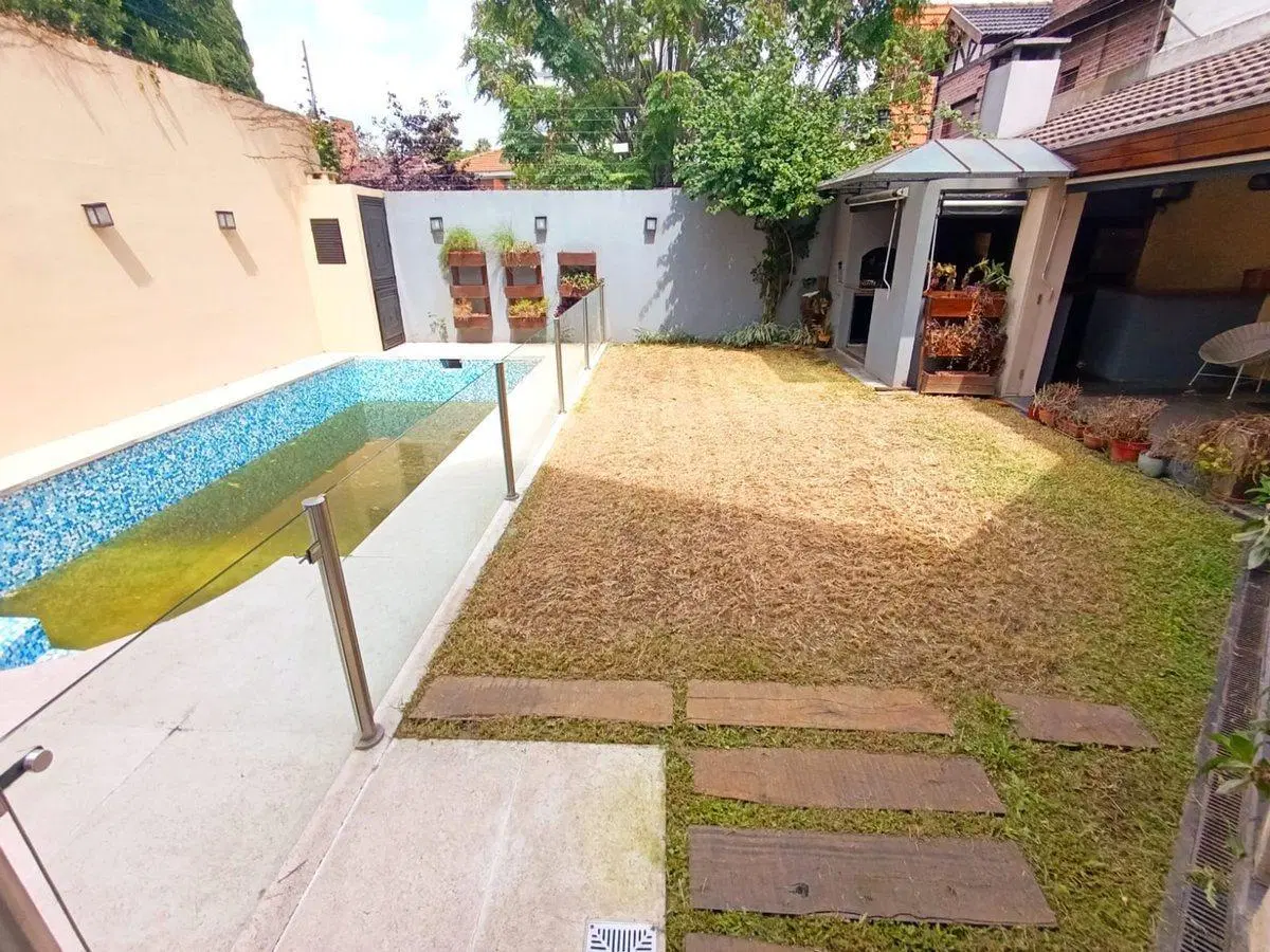 Venta 6 Amb Villa Martelli Pileta Quincho Jardín 2