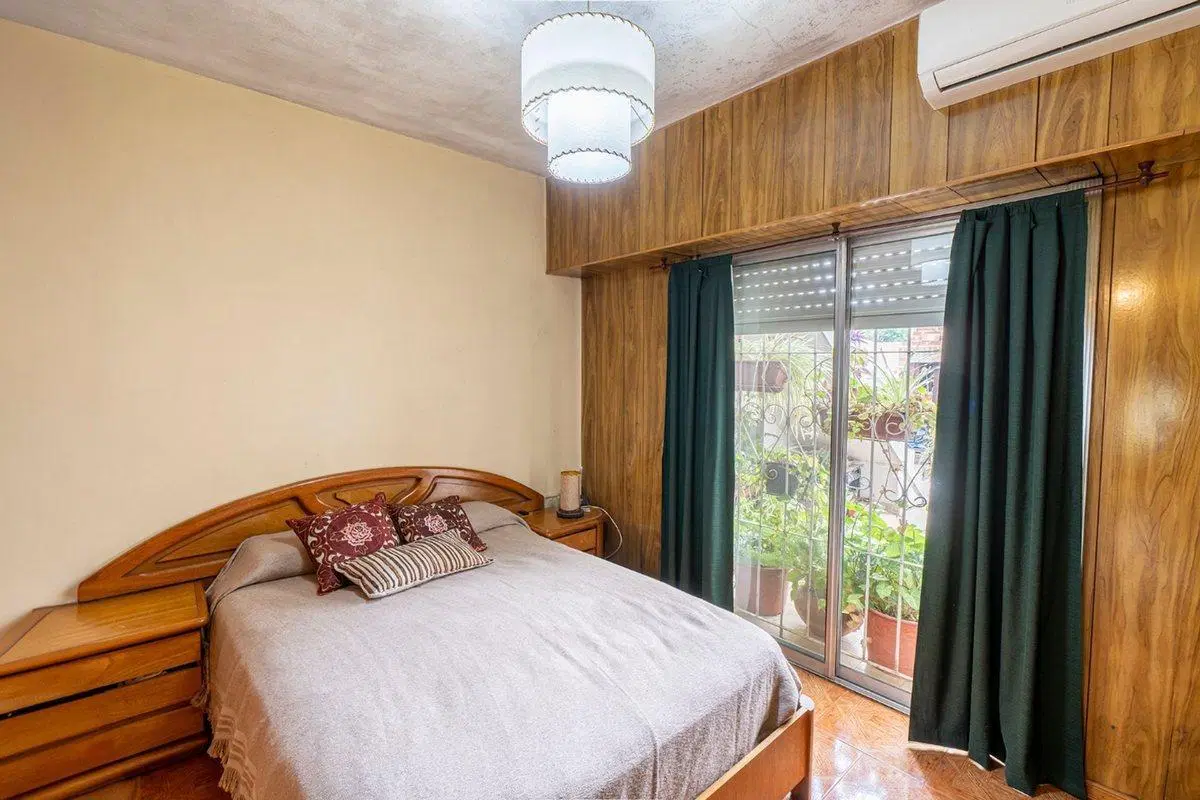 VENTA DEPARTAMENTO Y GALPON EN QUILMES OESTE BS AS 3