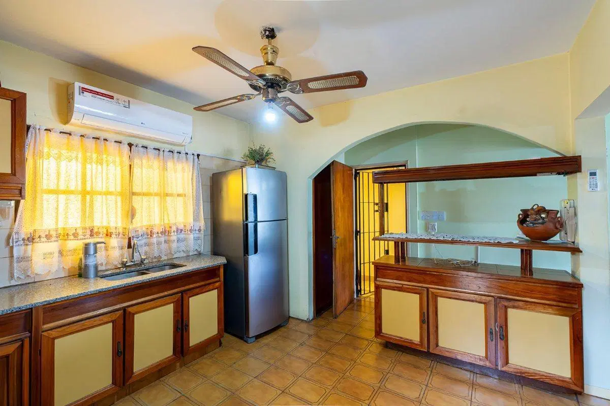 VENTA DEPARTAMENTO Y GALPON EN QUILMES OESTE BS AS 8