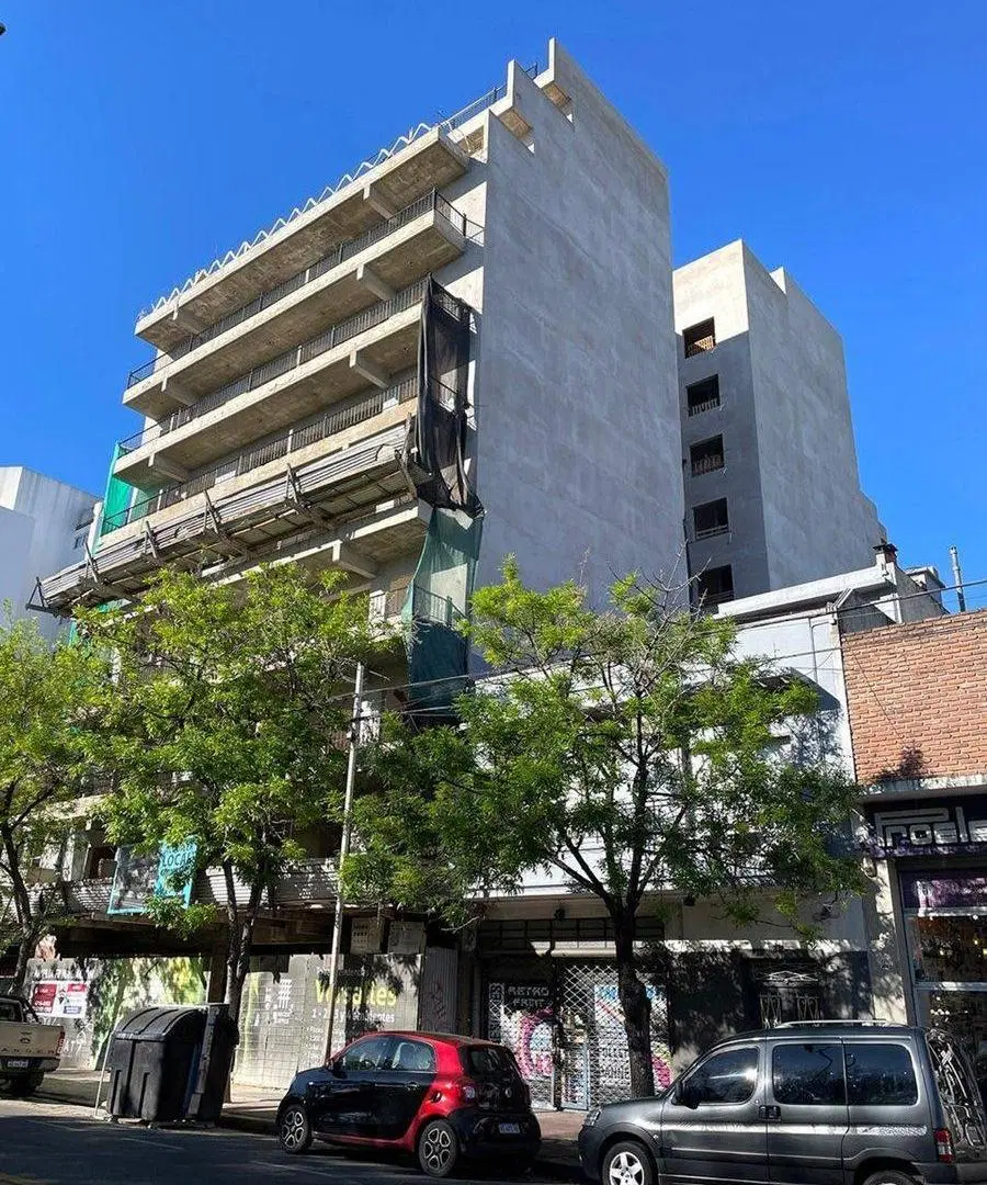 VENTA DEPARTAMENTO 2 AMBIENTES TORRE VERSALLES 4
