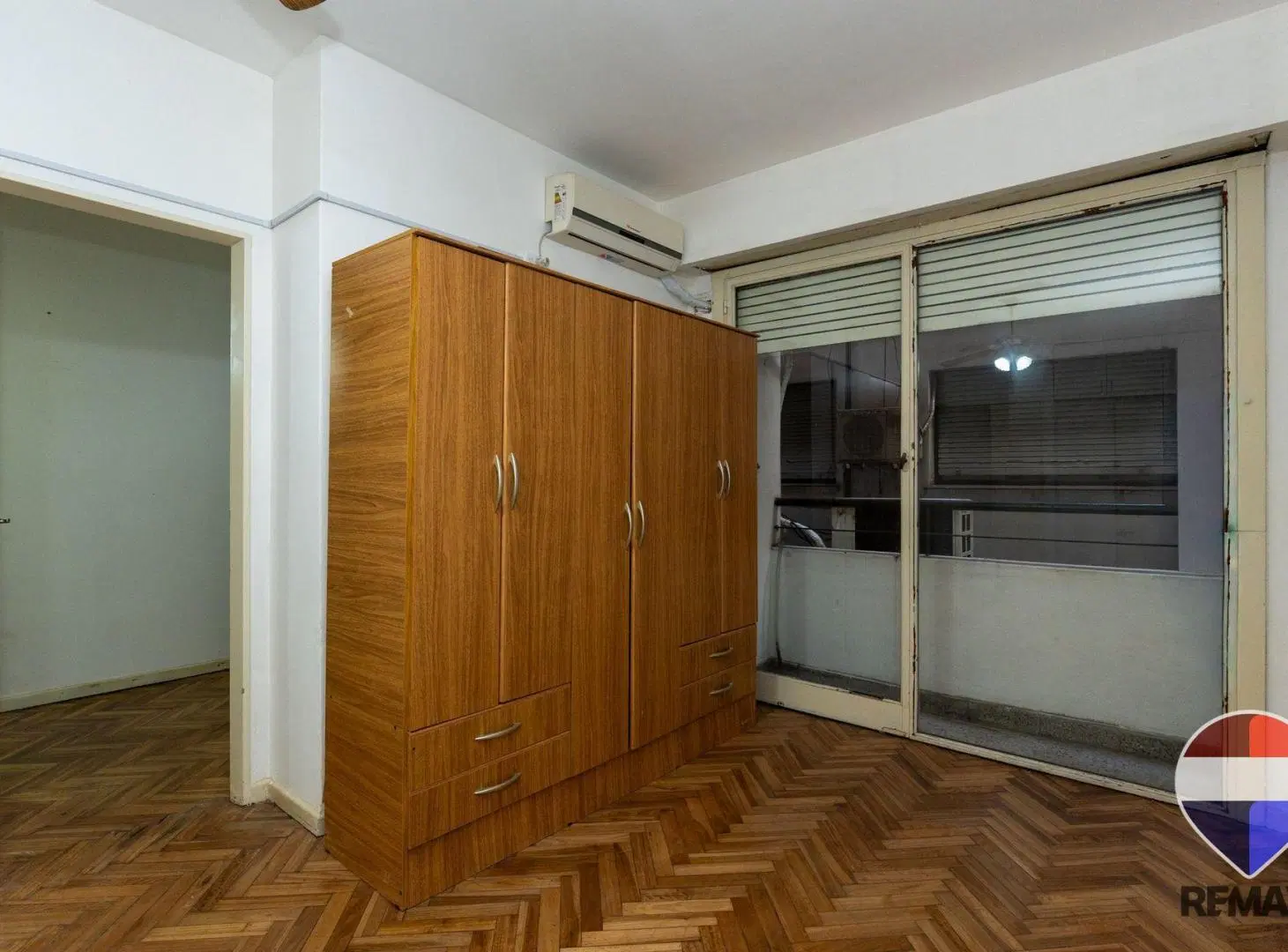 VENTA EXCELENTE DOS AMBIENTES-BARRACAS 4