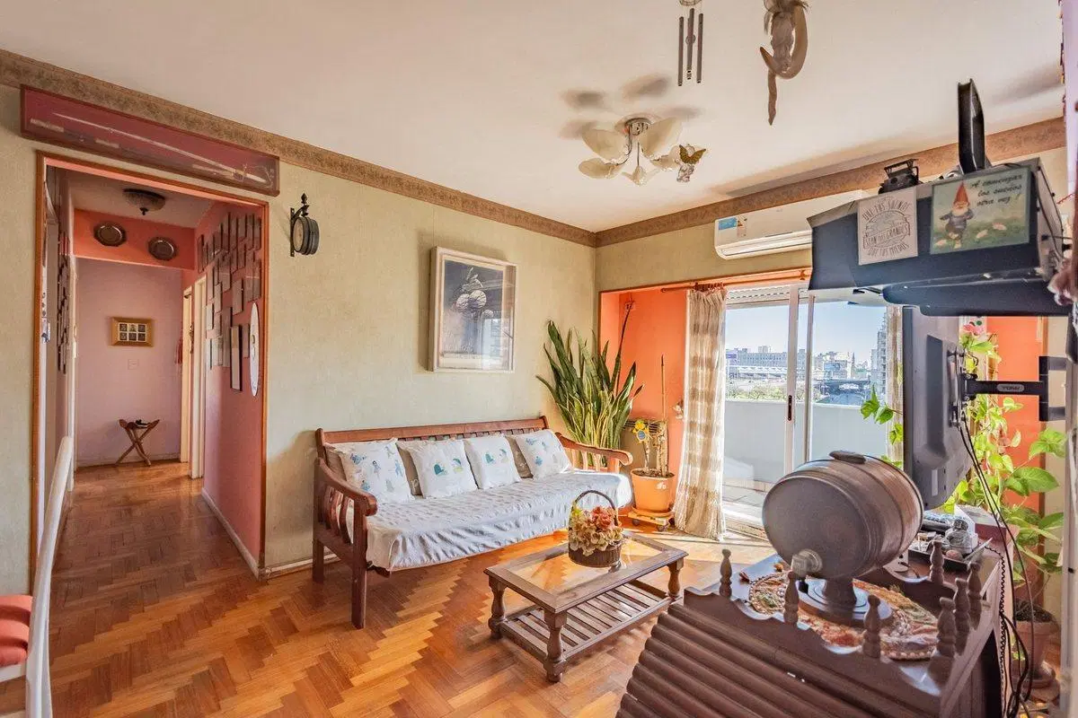 Depto Venta 4 Amb c/Cochera y Baulera en Barracas 2