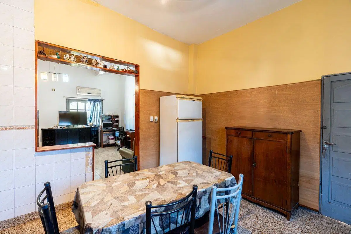 VENTA PH 6 AMBIENTES V. LUGANO CON PATIO Y TERRAZA 4
