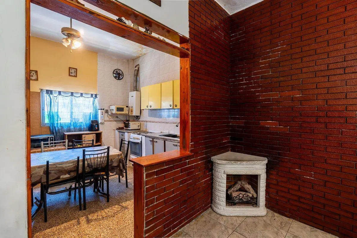 VENTA PH 6 AMBIENTES V. LUGANO CON PATIO Y TERRAZA 5