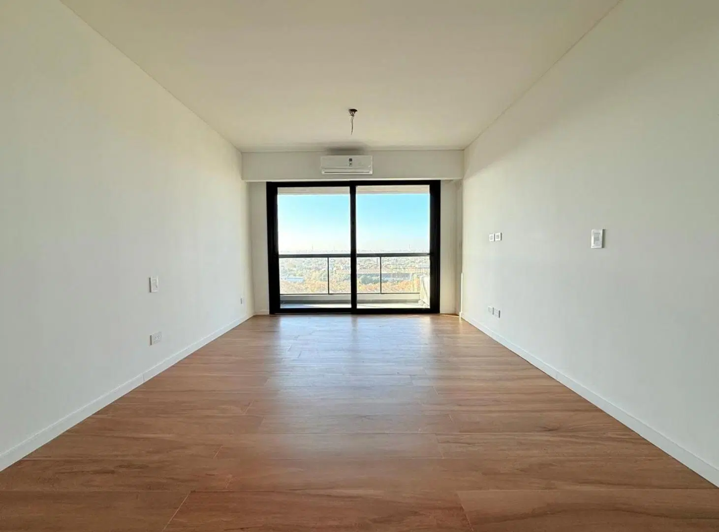 VENTA MONOAMBIENTE REMEDIOS DE ESCALADA CENTRO 3
