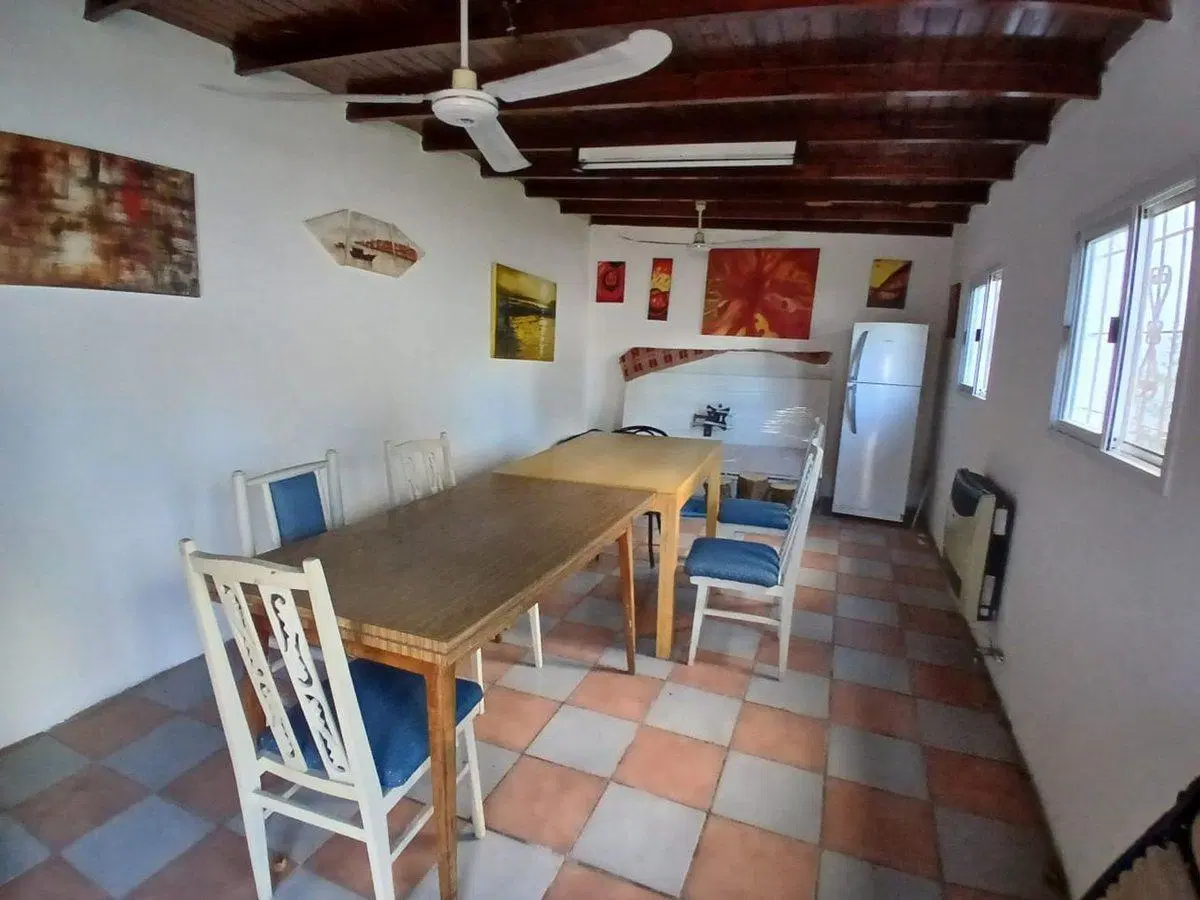 VENTA CASA 4 AMB. - BURZACO 3