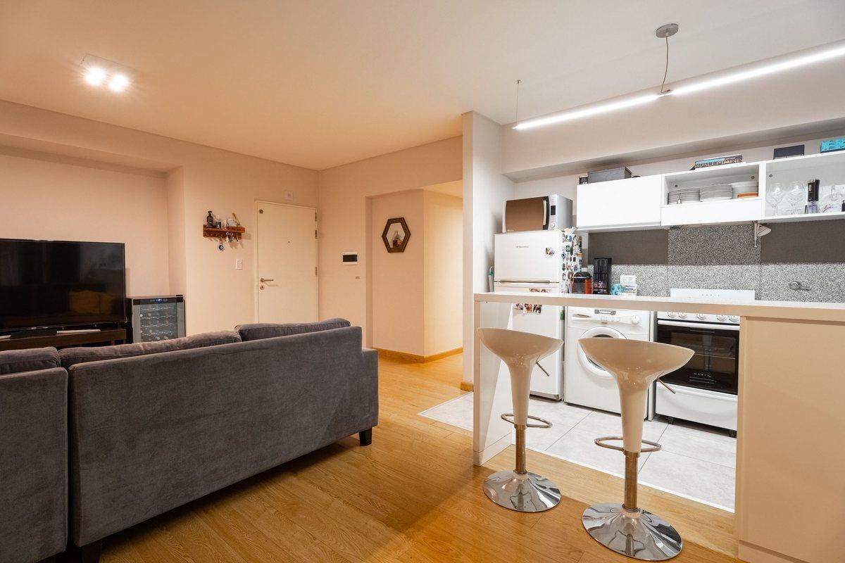 VENTA SEMIPISO 2 AMBIENTES CABALLITO C/ PATIO