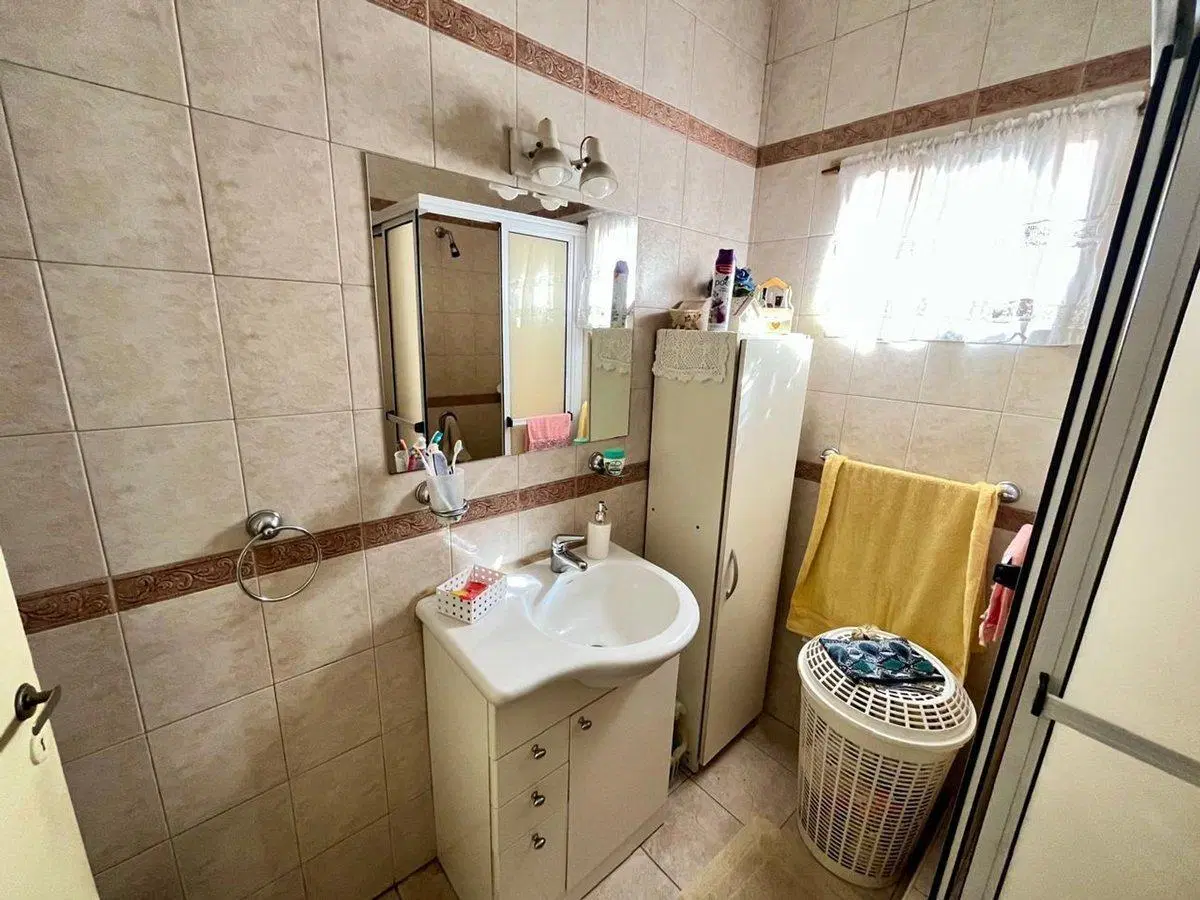 VENTA CASA 4 AMB. DON BOSCO C/PATIO APTA CRÉDITO 4