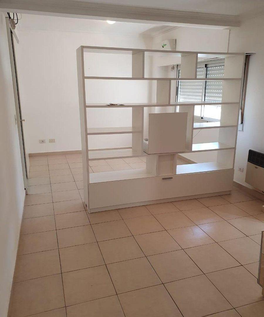 VENTA WILDE sobre Las flores - 1 ambiente dividido