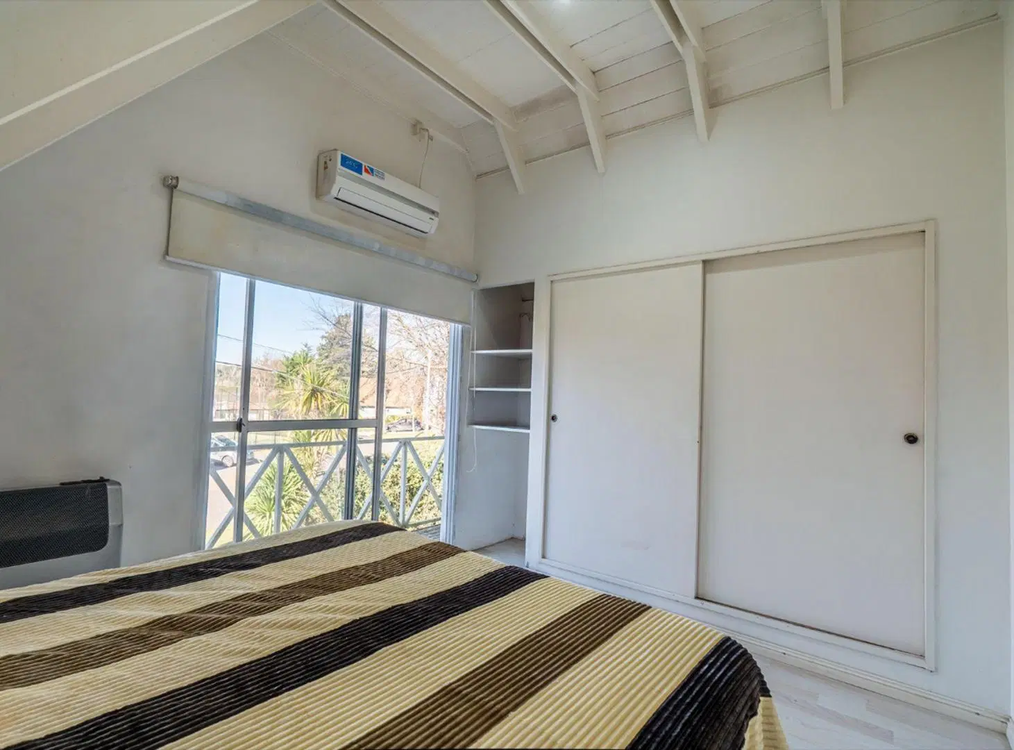 VENTA CASA ALPINA EL PATO COUNTRY CLUB 3 AMB 3