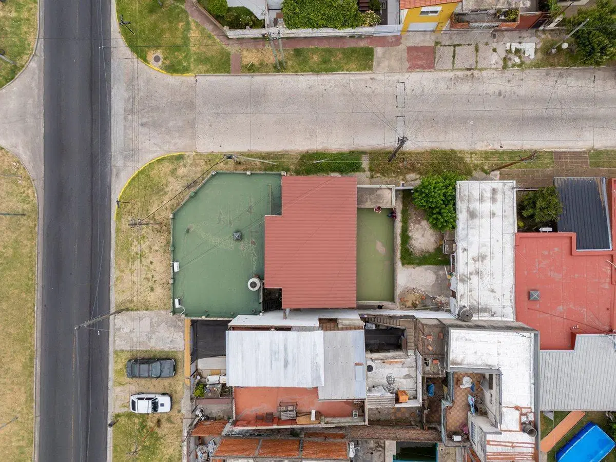 VENTA CASA 3 AMB CON DPTO Y COCHERA QUILMES OESTE 2