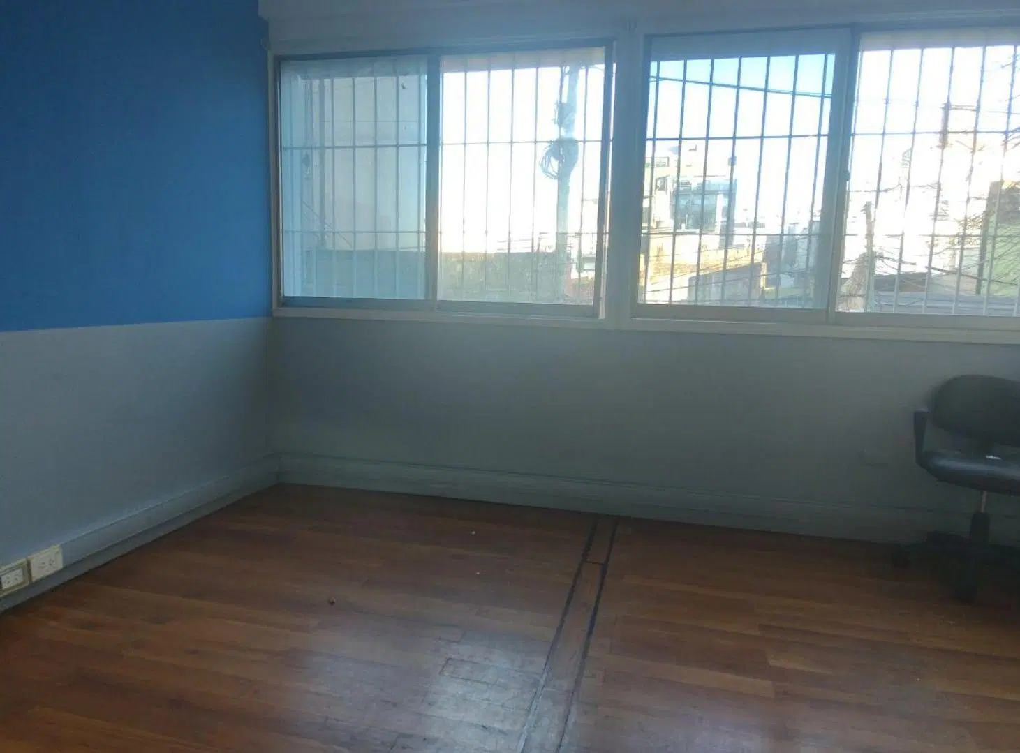 VENTA EXCLUSIVA OFICINA C/ GRAN TERRAZA PROPIA 5