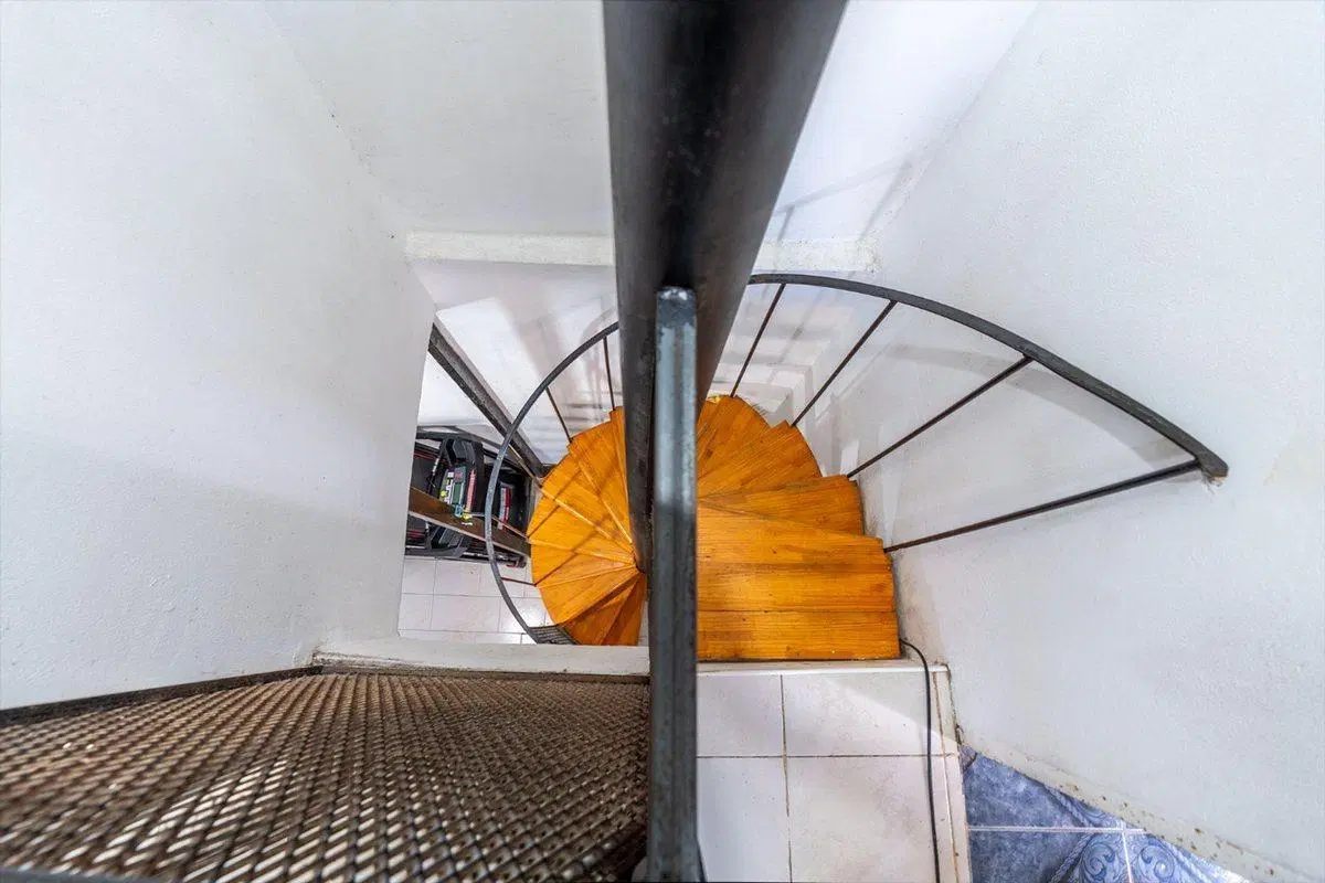 VENTA PH 4 AMB PATIO ESPACIO GUARDA COCHE - WILDE 8