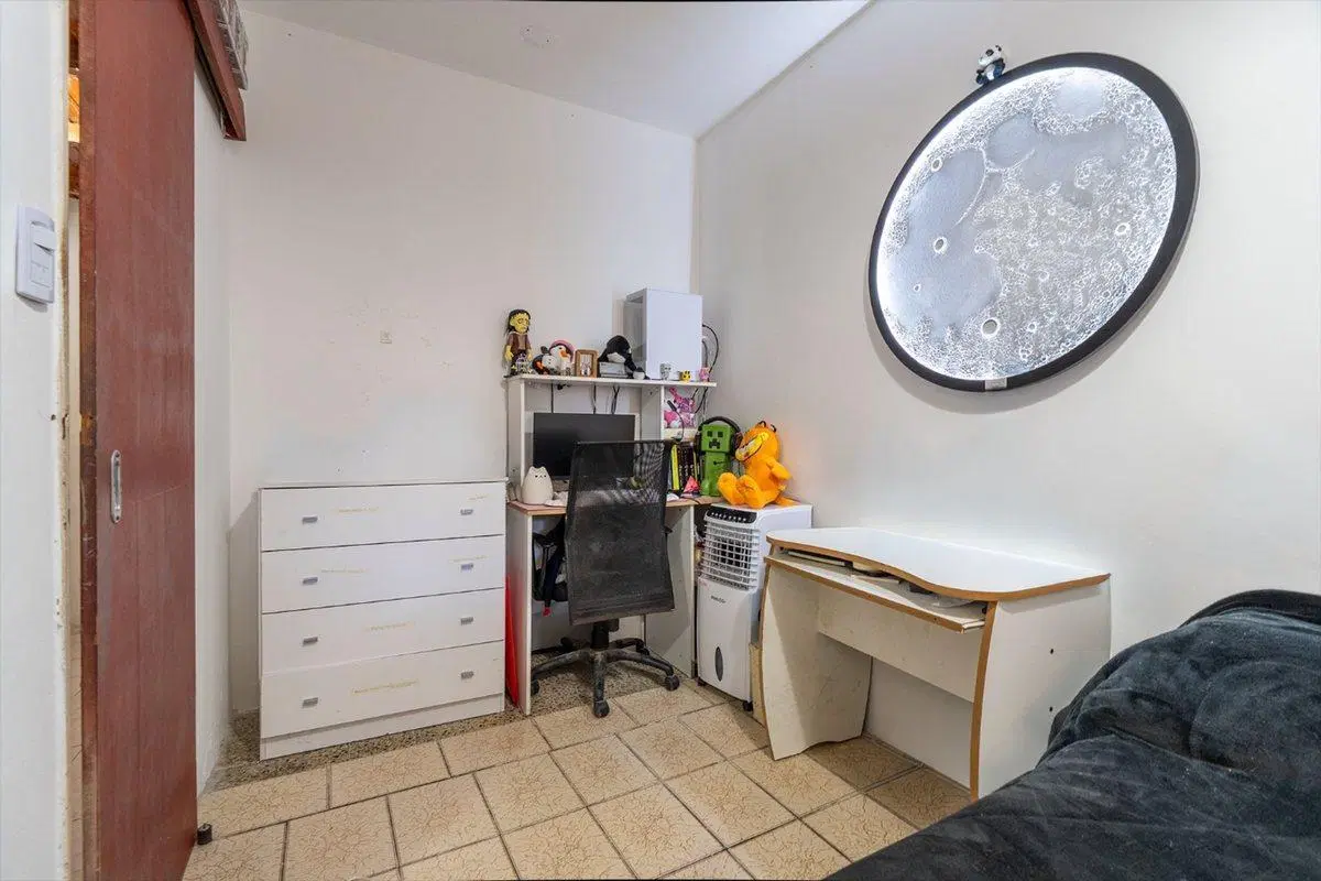 VENTA PH 4 AMB PATIO ESPACIO GUARDA COCHE - WILDE 4