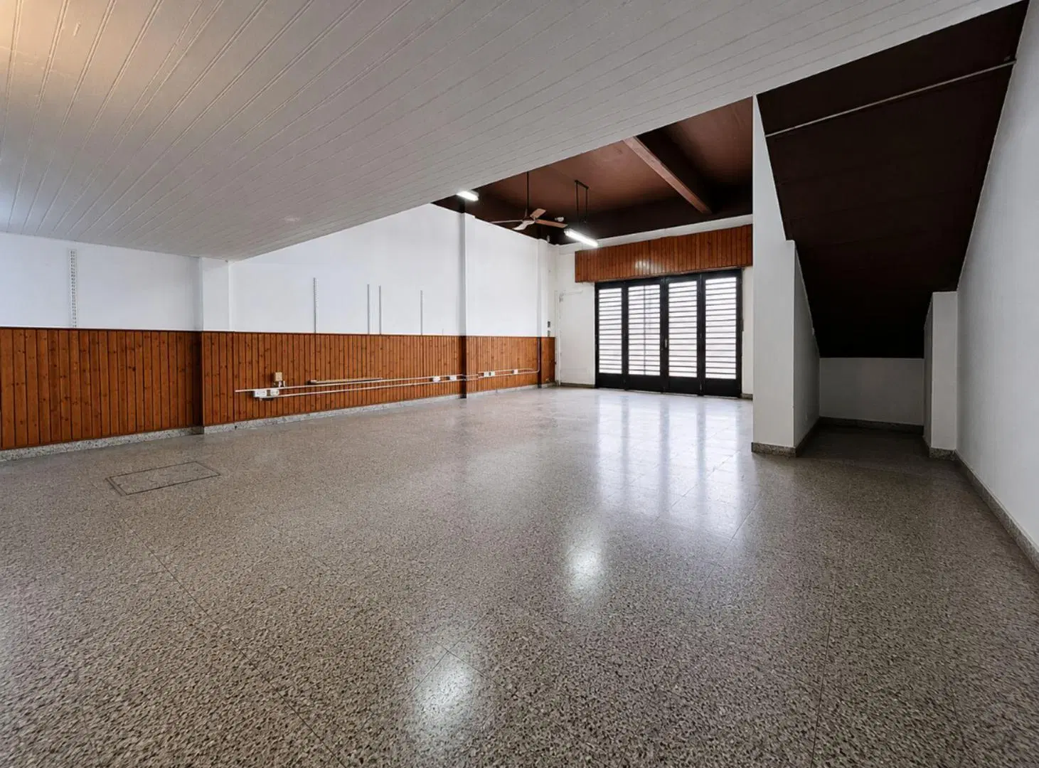 VENTA LOCAL COMERCIAL  WILDE 2
