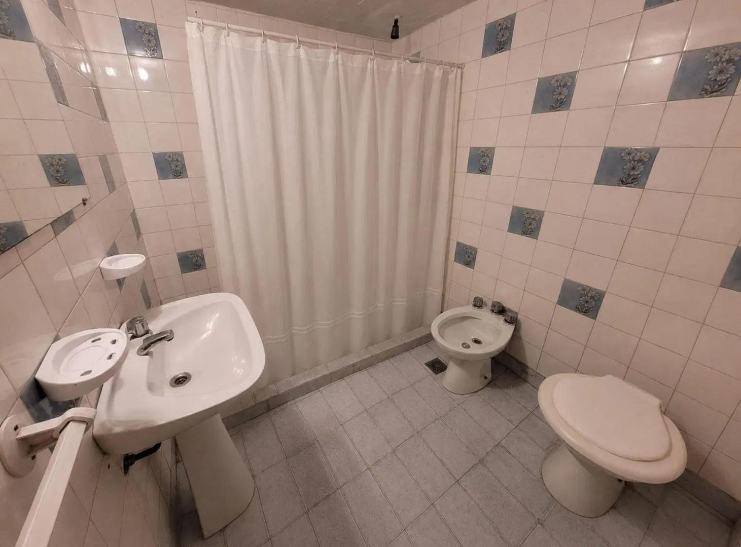 VENTA LOCAL COMERCIAL  WILDE 4