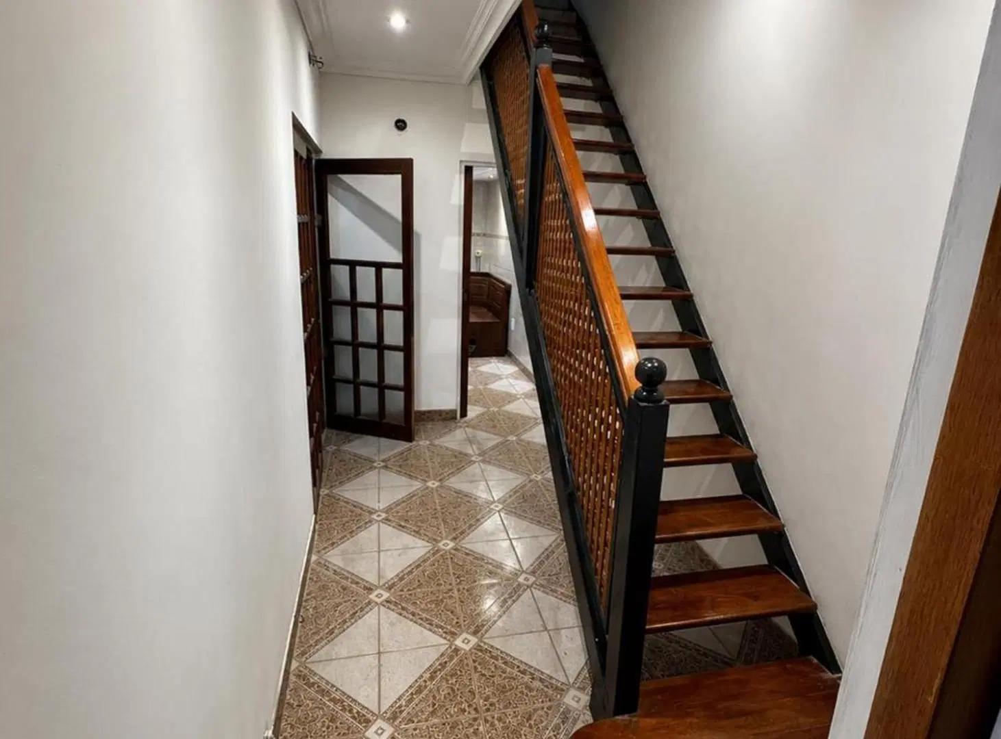 VENTA CASA 4AMB BERNAL COCHERA JARDIN 8