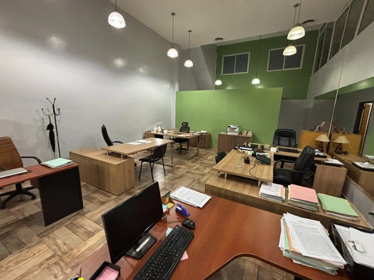 VENTA MONSERRAT DEPARTAMENTO LOFT OFICINA 7 AMB 3