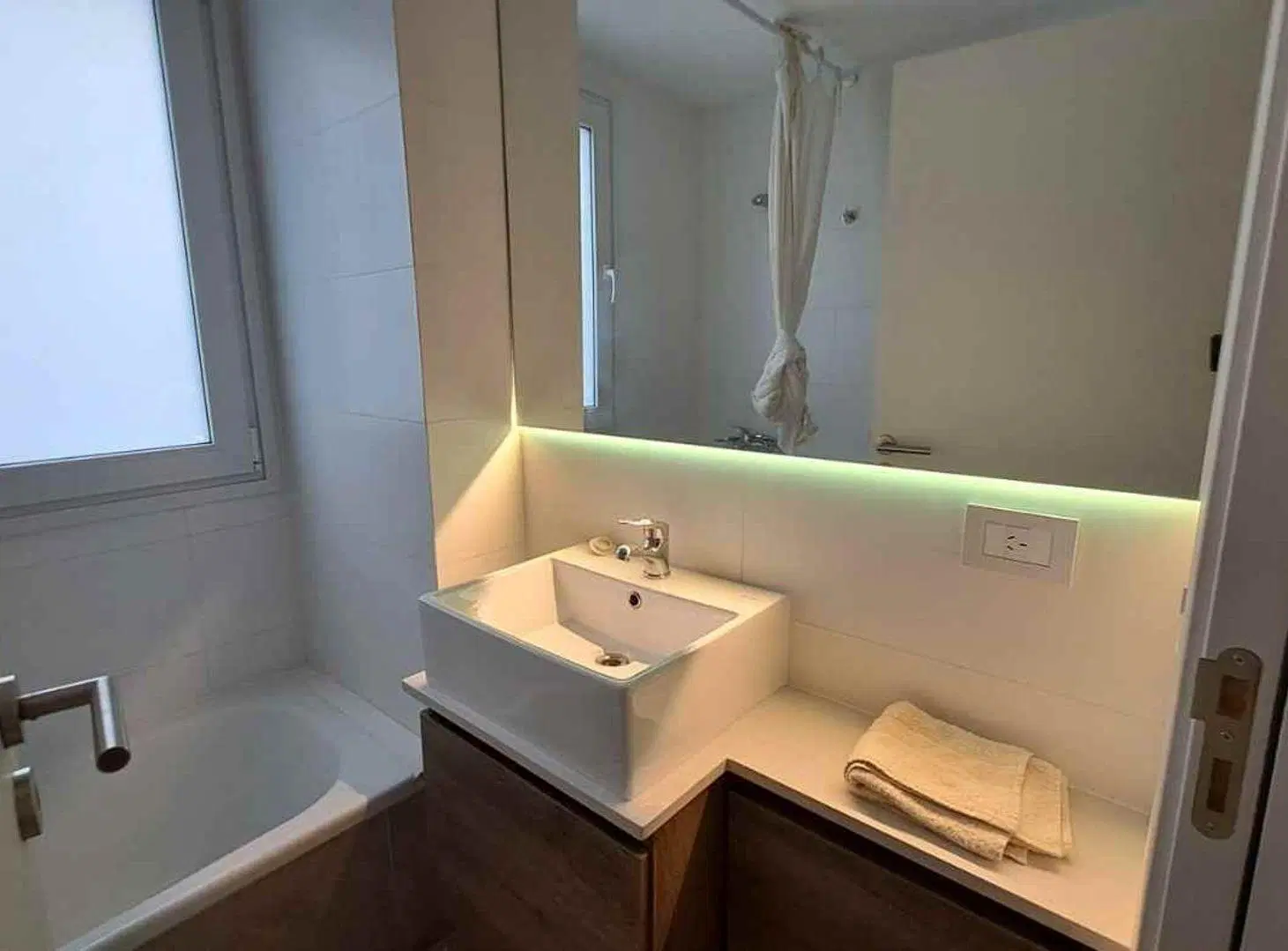 Venta depto 3 ambientes luminoso a Estrenar 2