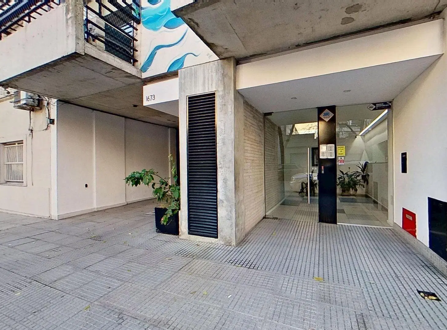 CABALLITO NORTE: monoambiente con balcón y patio 2