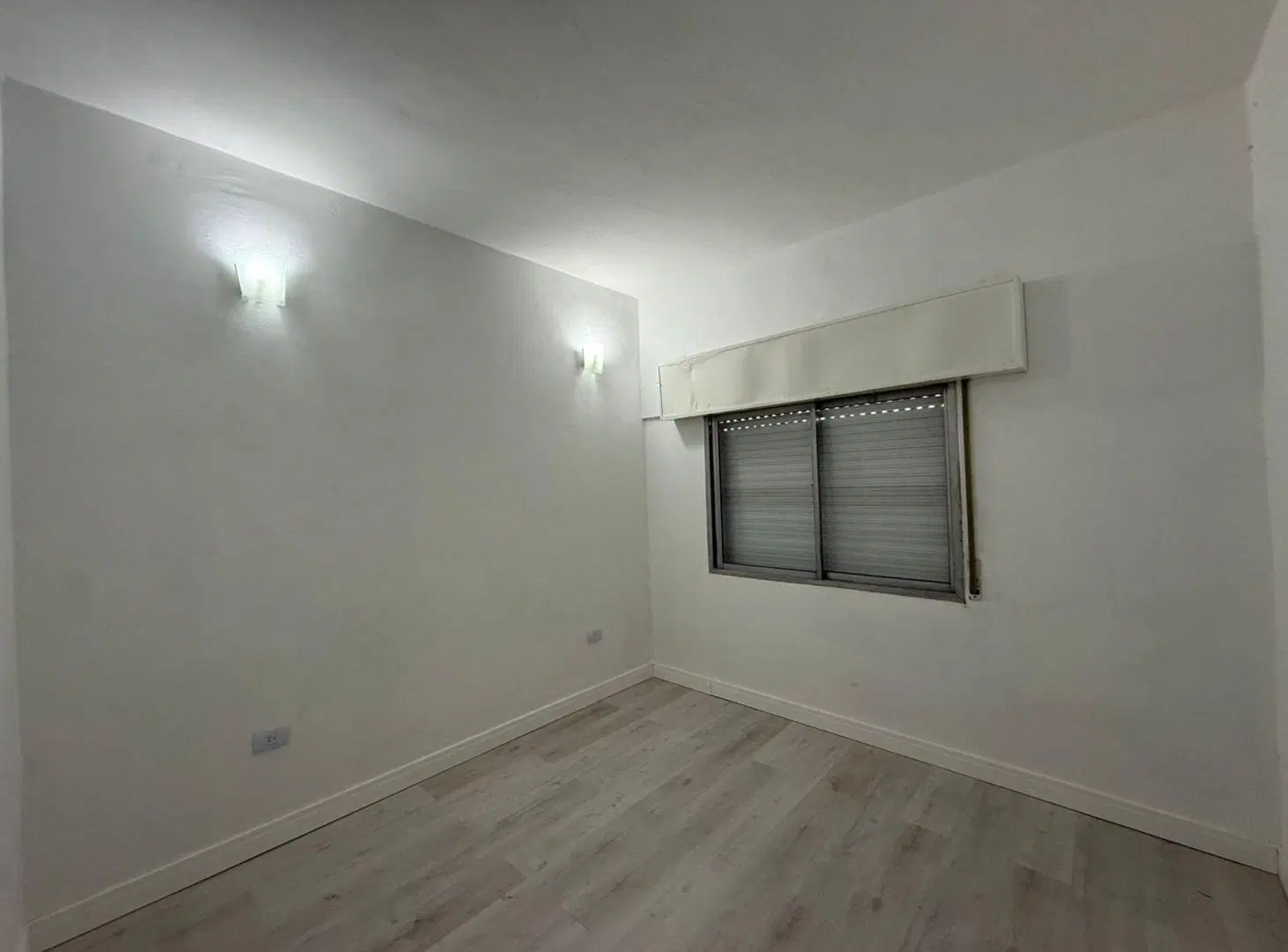 ALQUILER PH 2 AMBIENTES SARANDI PATIO 5