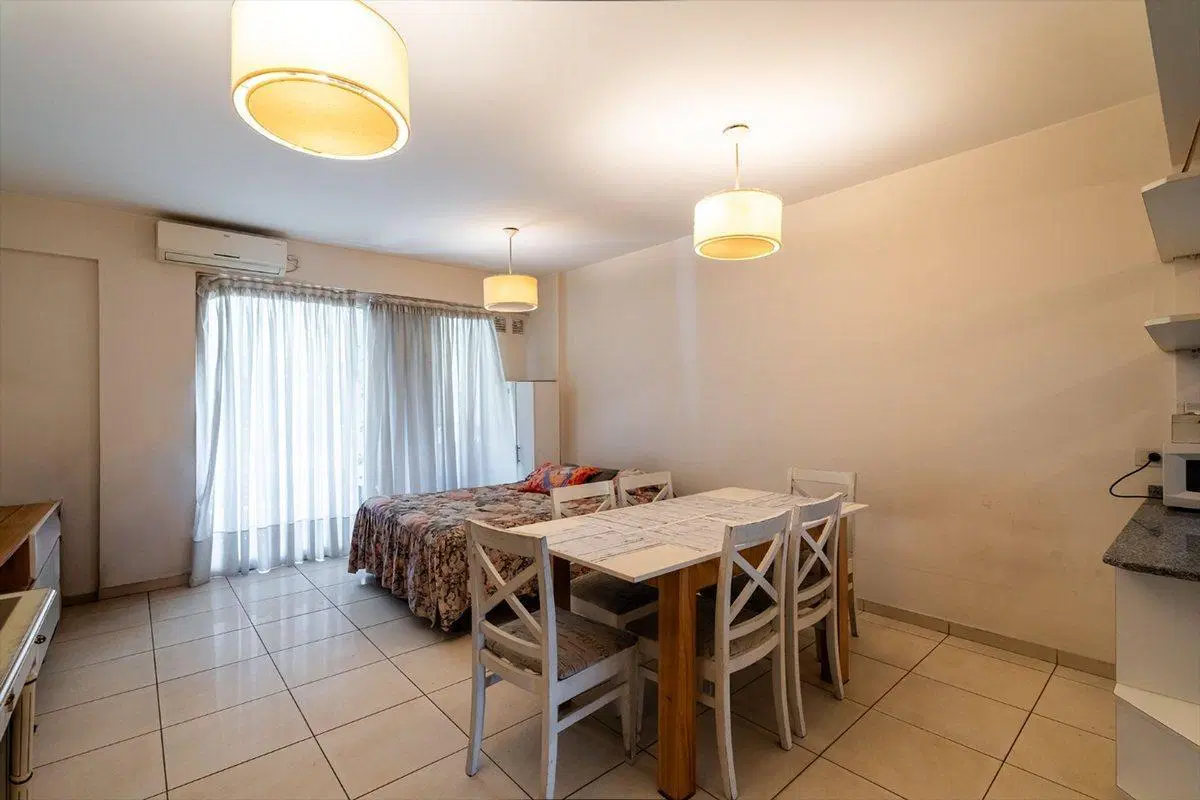 Venta depto 2 ambientes balcon al Frente Caballito 5