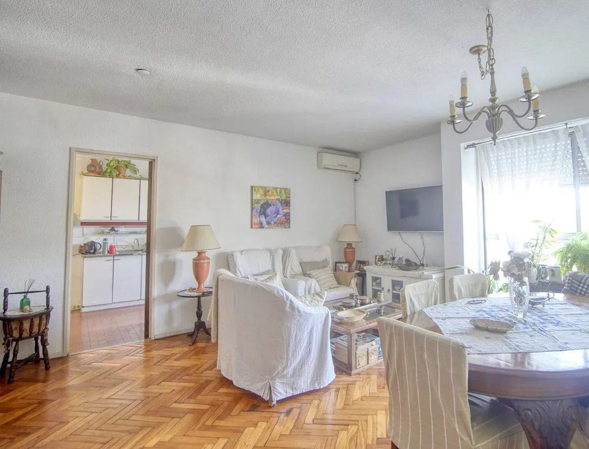 La Lucila Venta Departamento 4 ambientes + cochera 5
