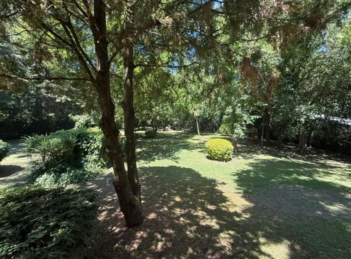 CASA QUINTA EN VENTA EN EL PATO, LOTE DE 3880 M2!! 4