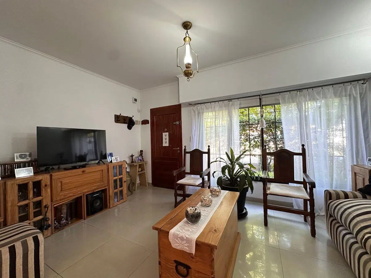 Venta dúplex 3 amb c/terraza, Malvinas Argentinas 2